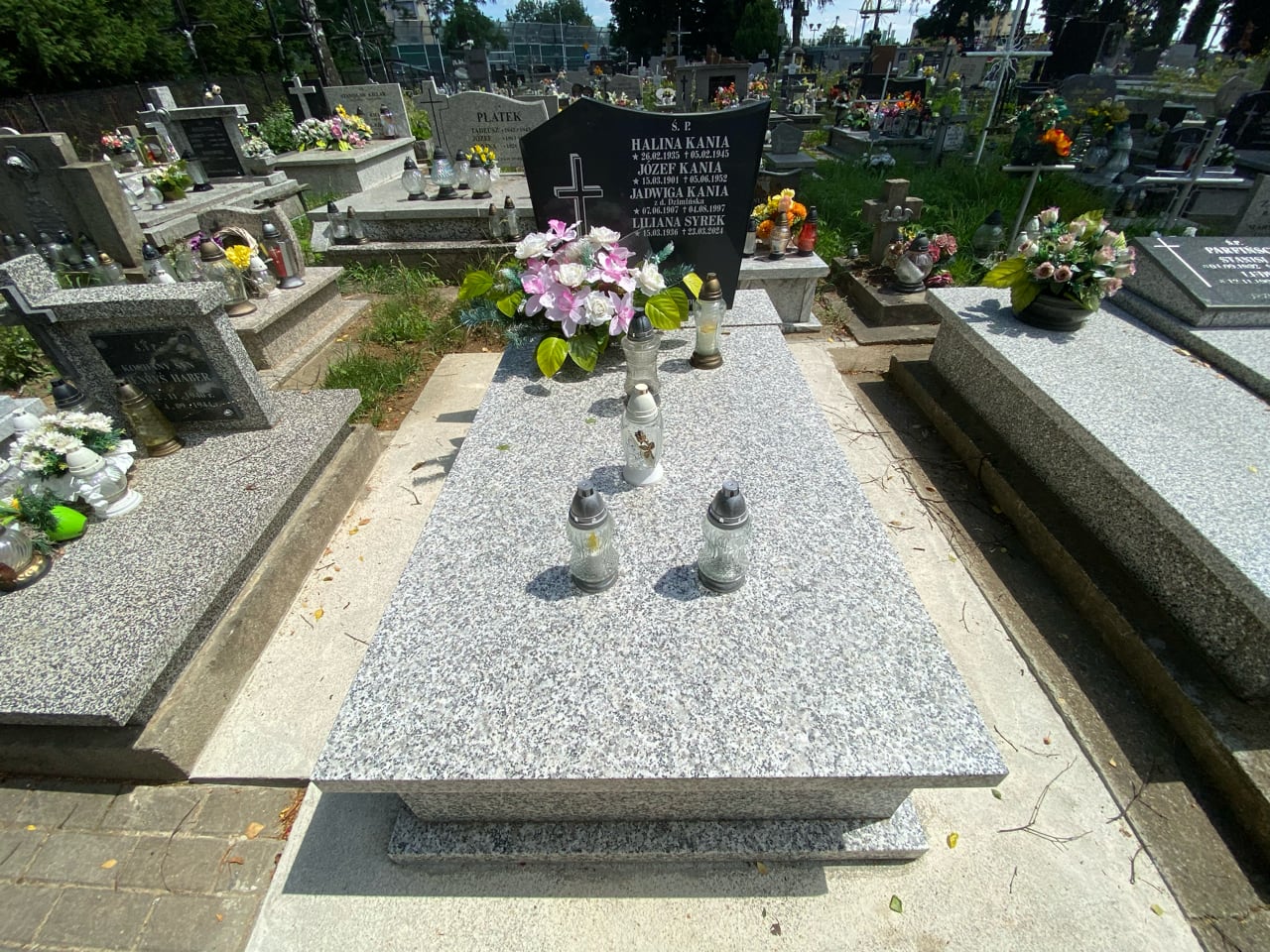 Halina Kania 1935 Krosno - Grobonet - Wyszukiwarka osób pochowanych