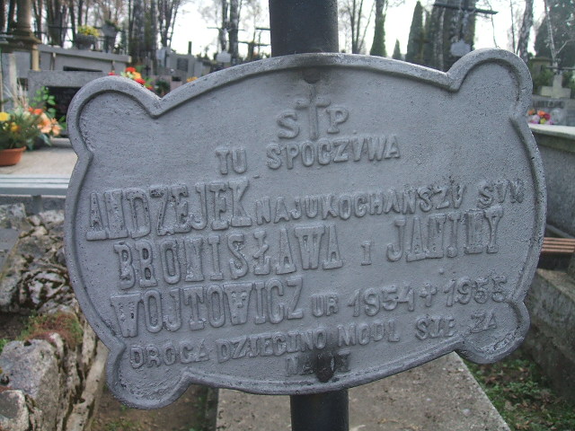 Andrzej Wójtowicz 1954 Krosno - Grobonet - Wyszukiwarka osób pochowanych