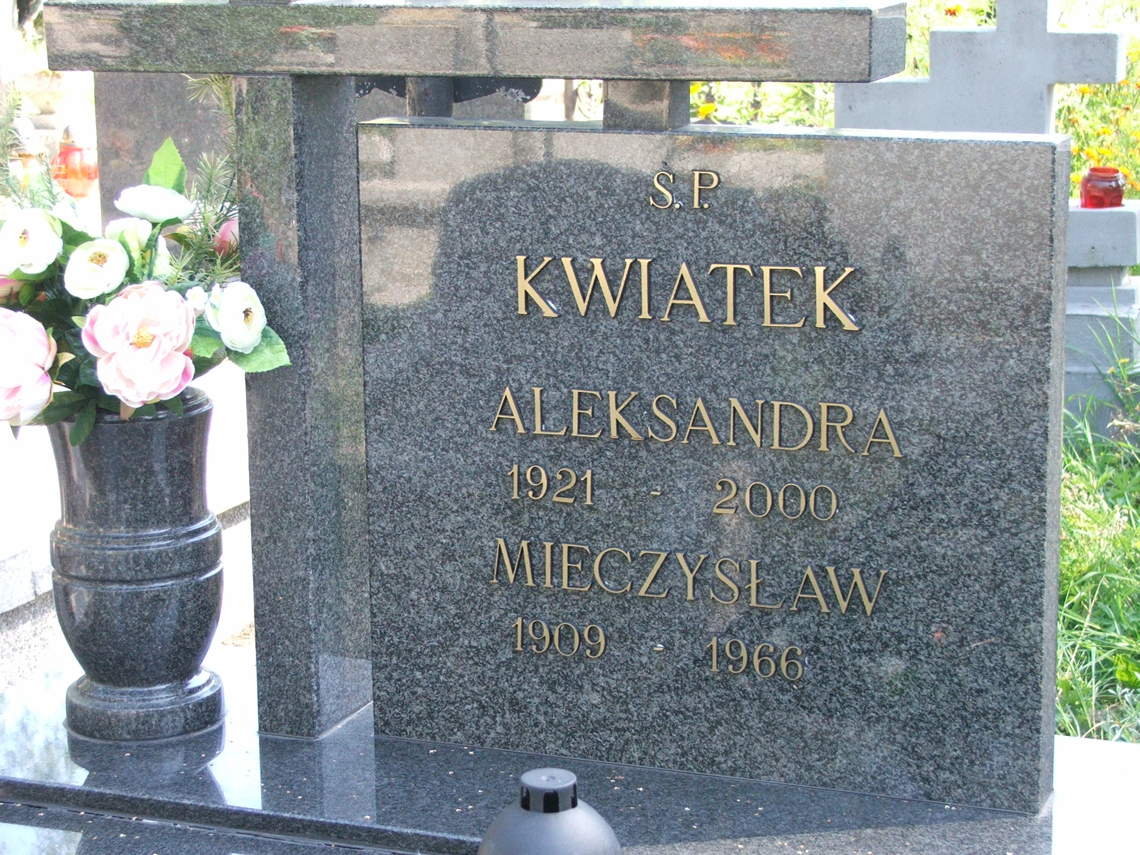 Aleksandra Kwiatek 1921 Krosno - Grobonet - Wyszukiwarka osób pochowanych