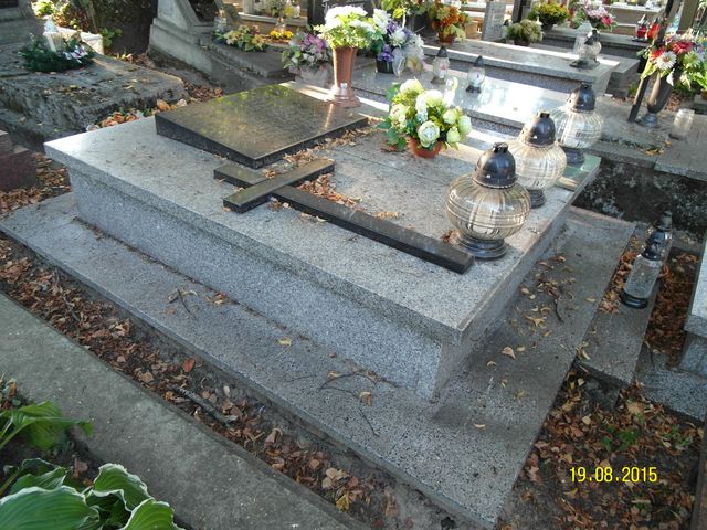 Ignacy Liwosz 1871 Krosno - Grobonet - Wyszukiwarka osób pochowanych