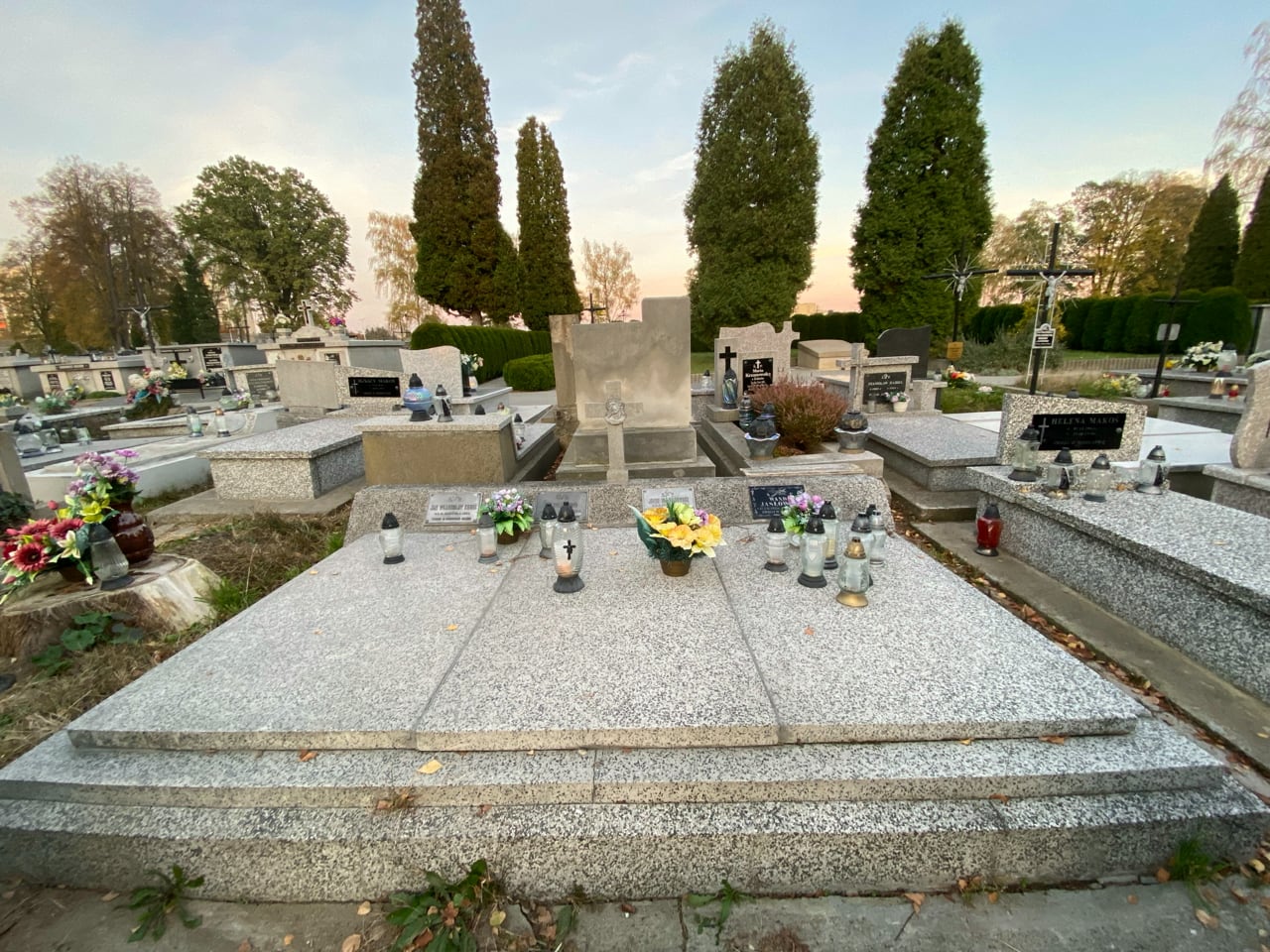 Jan Kuroś 1895 Krosno - Grobonet - Wyszukiwarka osób pochowanych