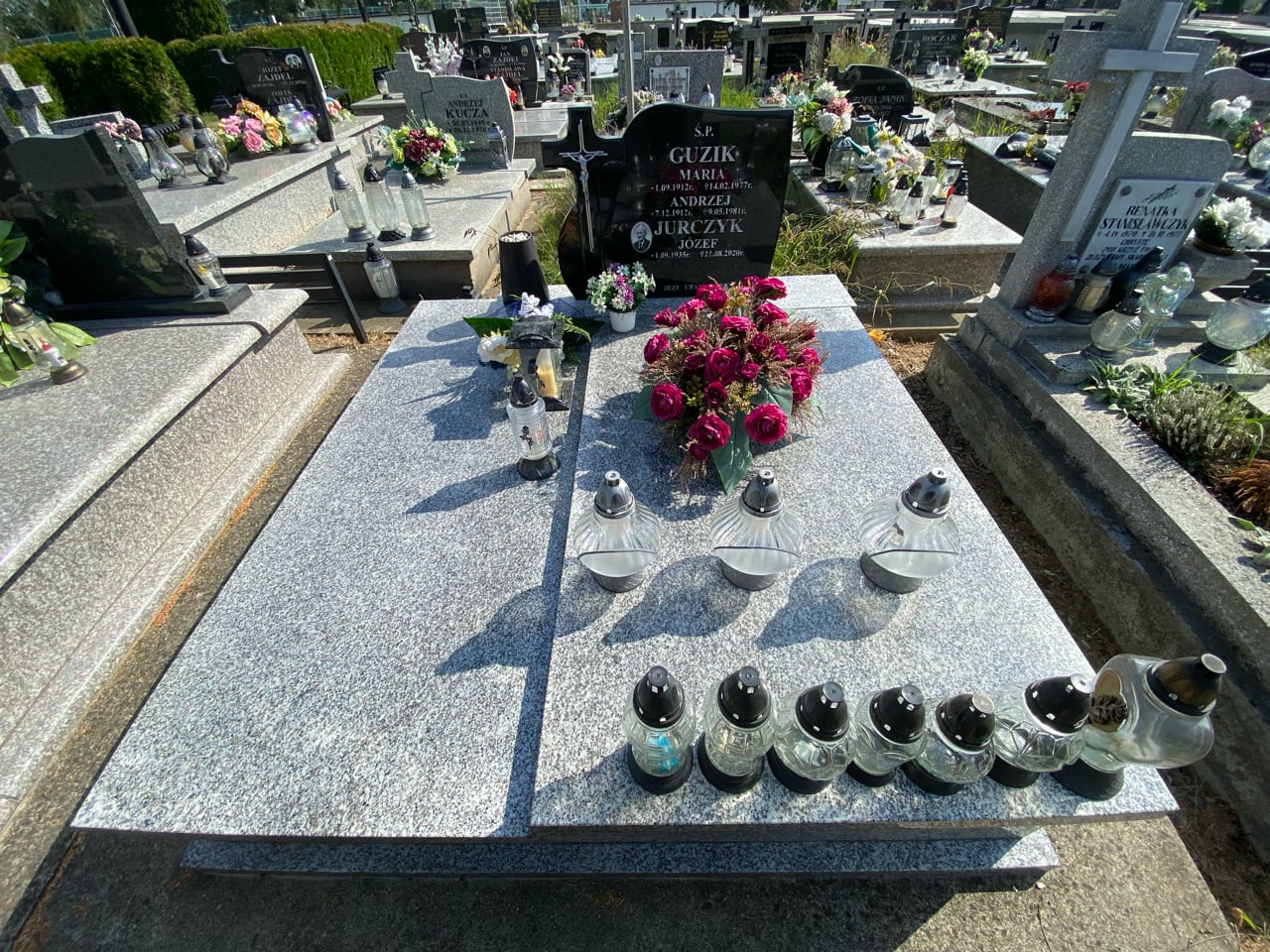 Andrzej Guzik 1912 Krosno - Grobonet - Wyszukiwarka osób pochowanych