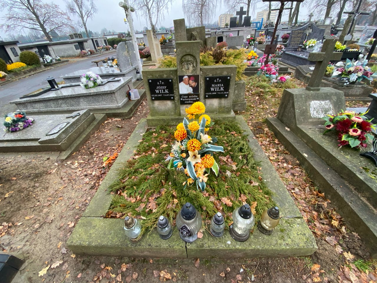 Józef Wilk 1867 Krosno - Grobonet - Wyszukiwarka osób pochowanych