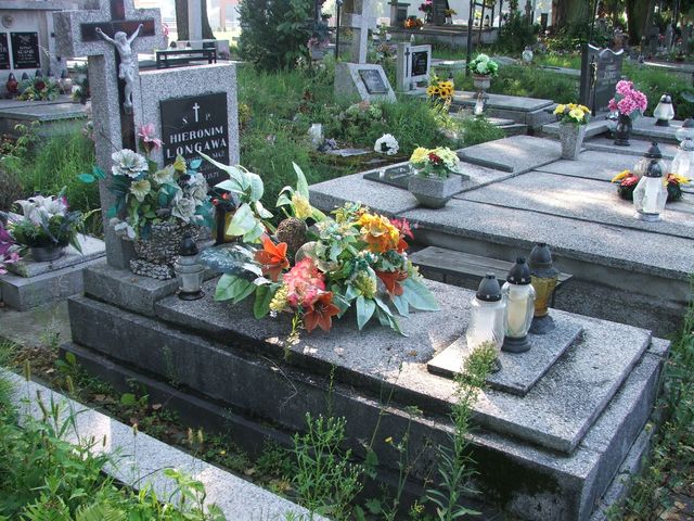 Hieronim Longawa 1913 Krosno - Grobonet - Wyszukiwarka osób pochowanych