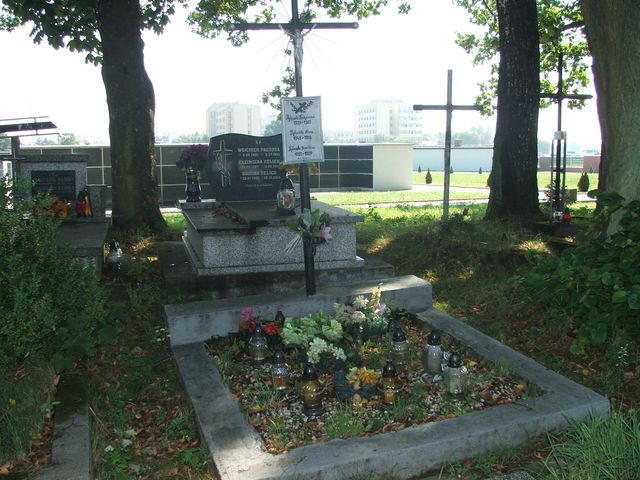 Anna Rylowska 1948 Krosno - Grobonet - Wyszukiwarka osób pochowanych