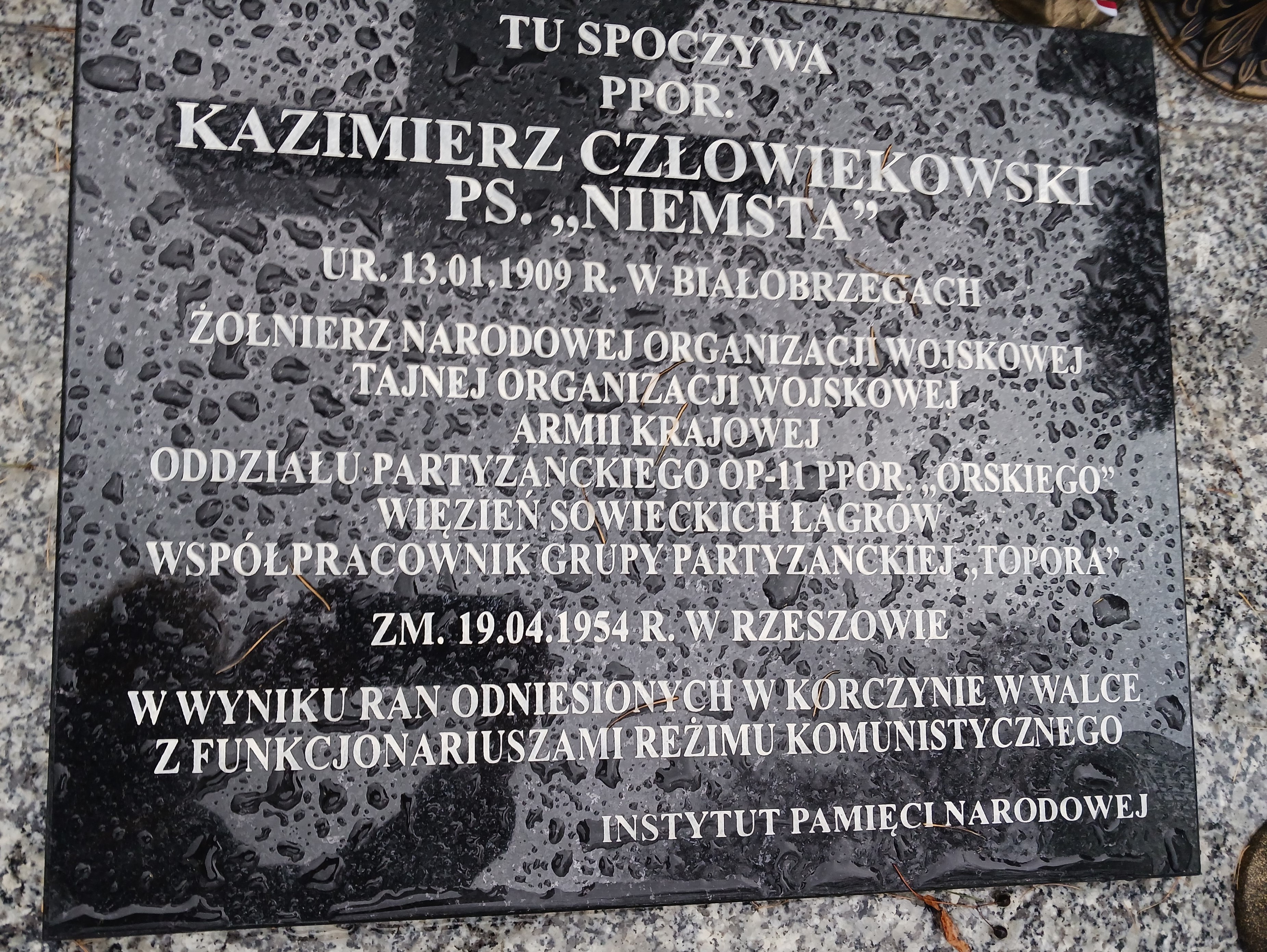 Kazimierz Człowiekowski 1909 Krosno - Grobonet - Wyszukiwarka osób pochowanych