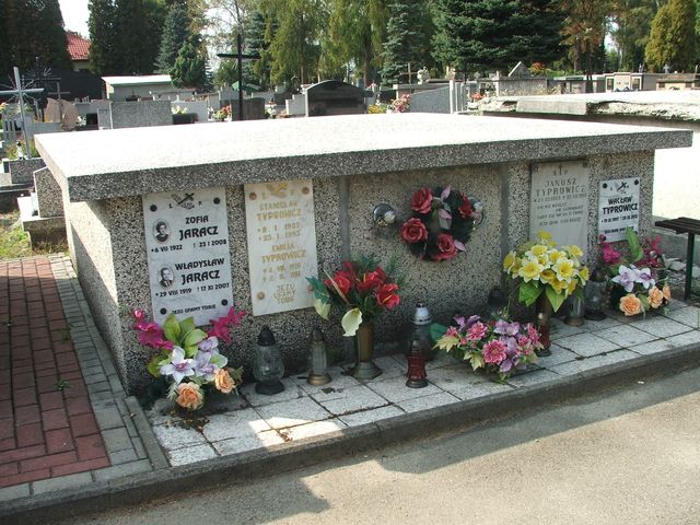 Janusz Typrowicz 1953 Krosno - Grobonet - Wyszukiwarka osób pochowanych