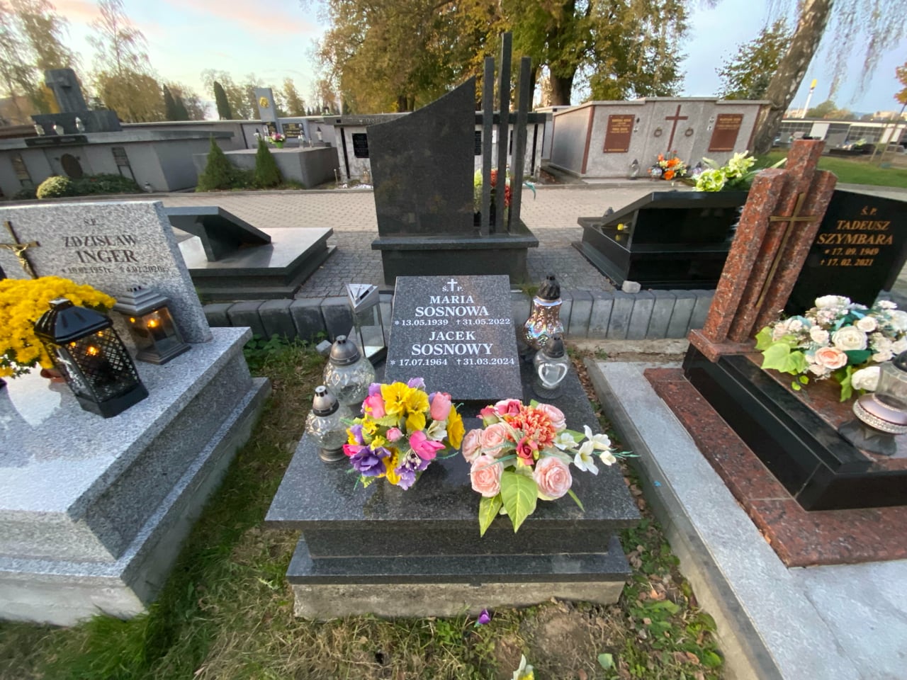 Jacek Sosnowy 1964 Krosno - Grobonet - Wyszukiwarka osób pochowanych