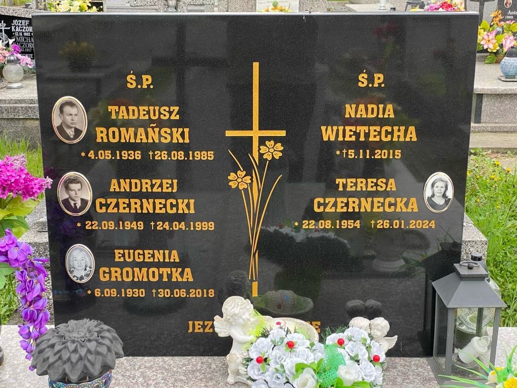 Grób Tadeusz Romański