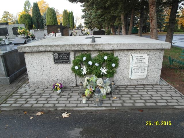 Grzegorz Bińczycki 1974 Krosno - Grobonet - Wyszukiwarka osób pochowanych