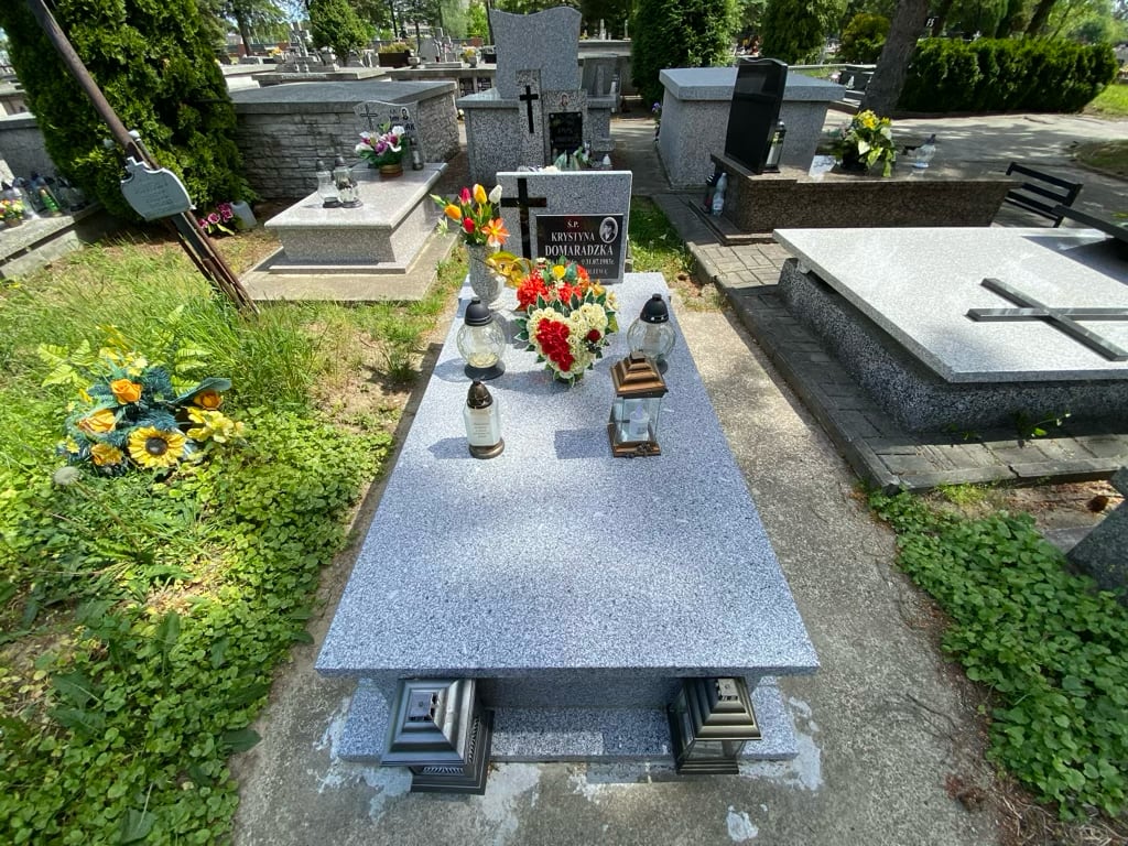 Krystyna Domaradzka 1966 Krosno - Grobonet - Wyszukiwarka osób pochowanych