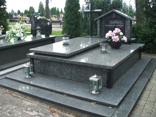 Katarzyna Jasińska 1974 Krosno - Grobonet - Wyszukiwarka osób pochowanych