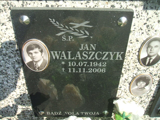 Józef Gładysz 1911 Krosno - Grobonet - Wyszukiwarka osób pochowanych