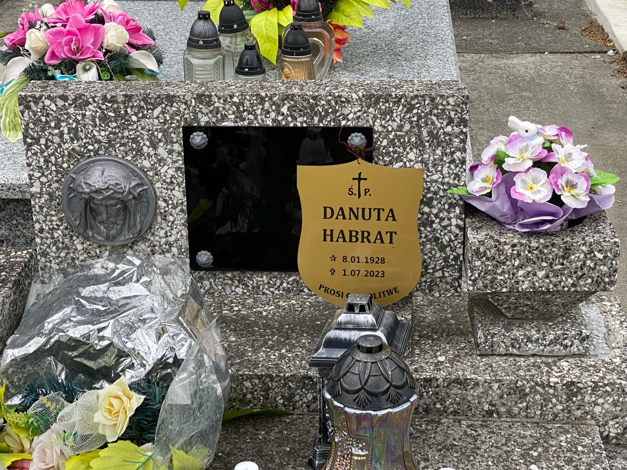 Grób Danuta Habrat