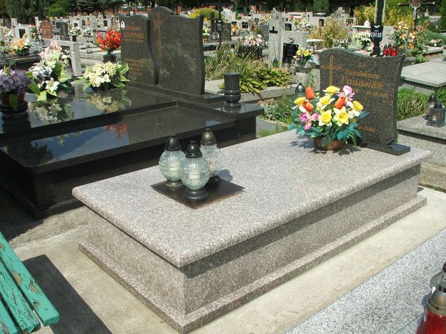 Krystyna Panasiuk 1944 Krosno - Grobonet - Wyszukiwarka osób pochowanych