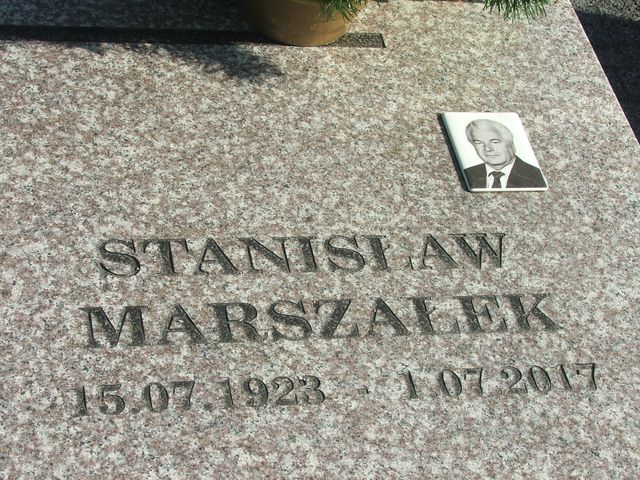 Stanisław Marszałek 1923 Krosno - Grobonet - Wyszukiwarka osób pochowanych