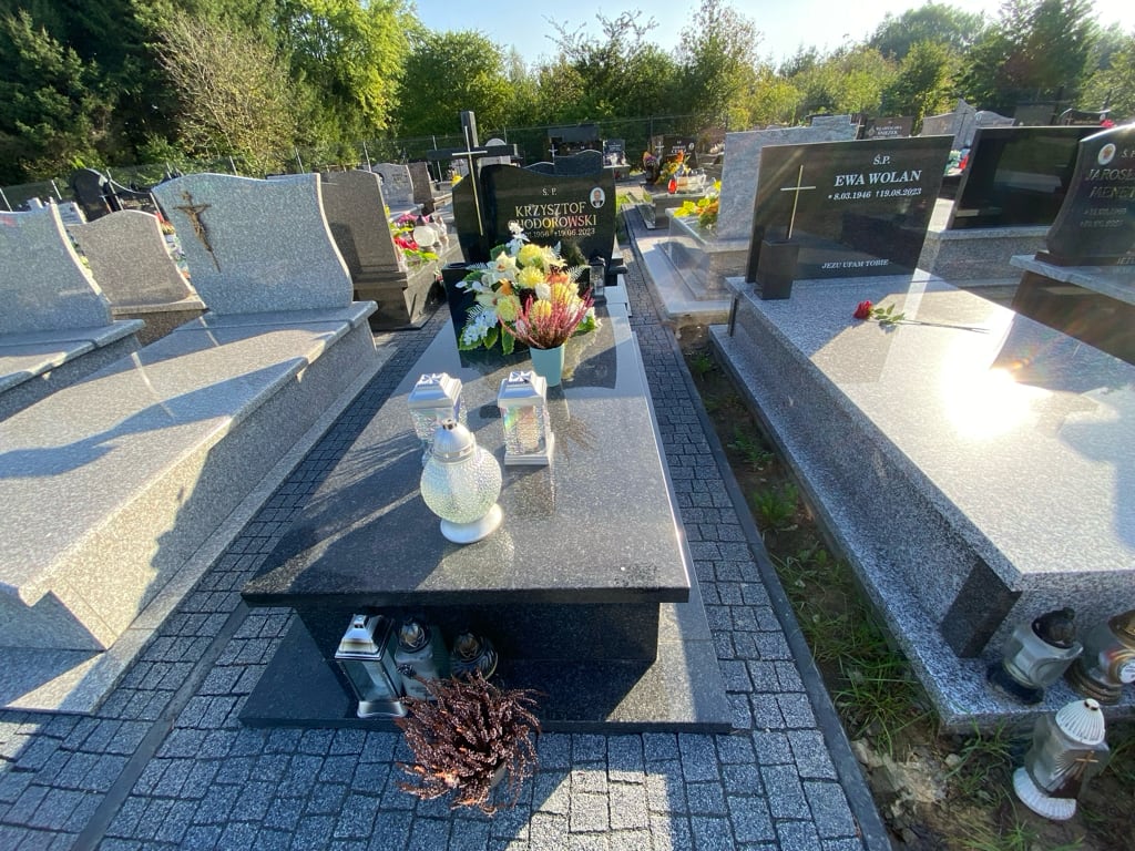 Krzysztof Chodorowski  1956 Krosno - Grobonet - Wyszukiwarka osób pochowanych