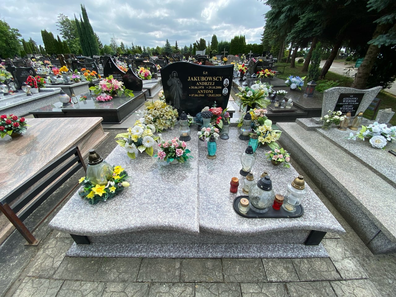 Antoni Jakubowski 1944 Krosno - Grobonet - Wyszukiwarka osób pochowanych