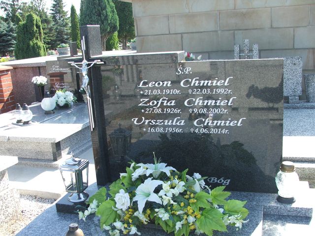 Leon Chmiel 1910 Krosno - Grobonet - Wyszukiwarka osób pochowanych