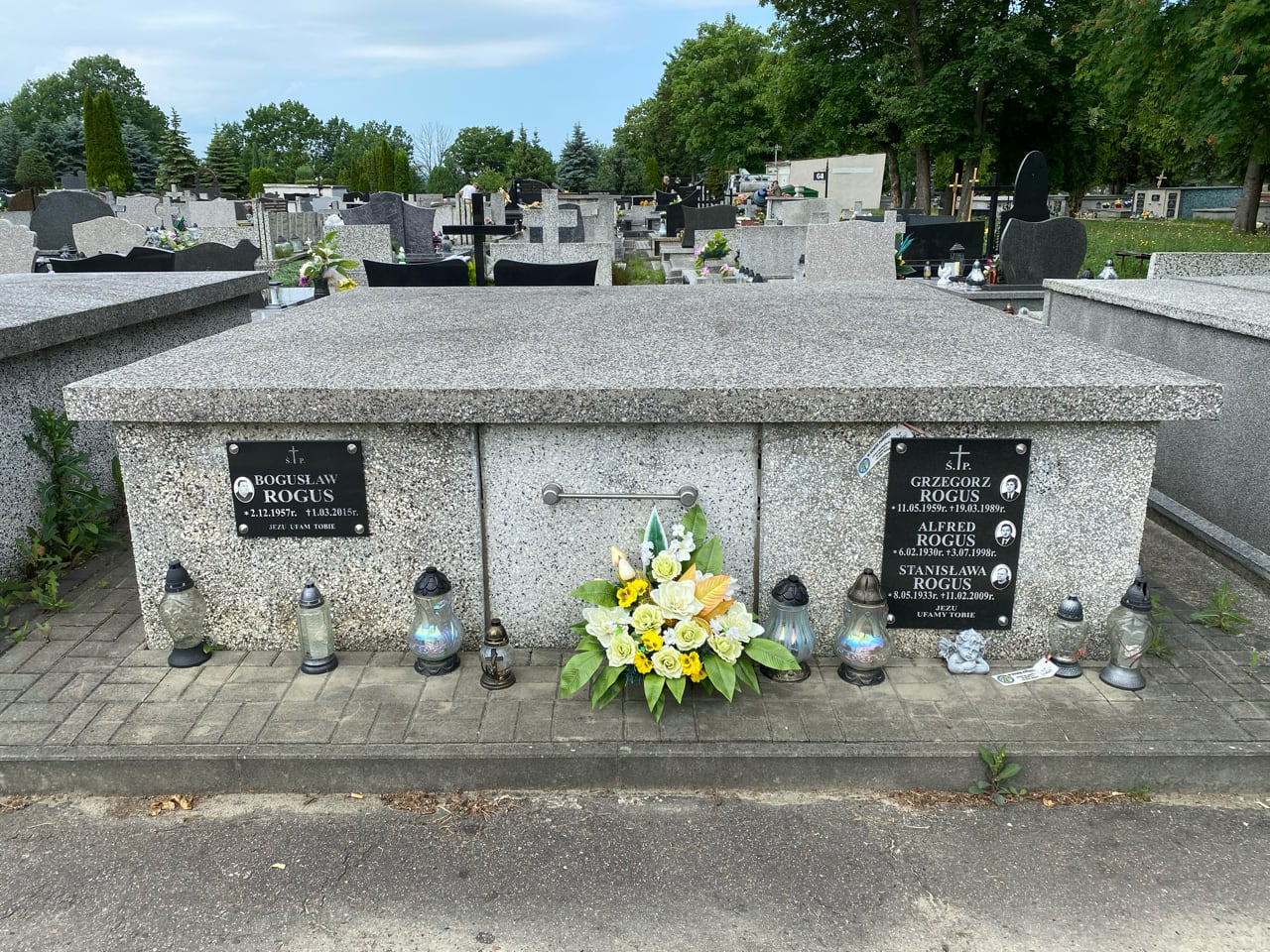 Grzegorz Rogus 1959 Krosno - Grobonet - Wyszukiwarka osób pochowanych