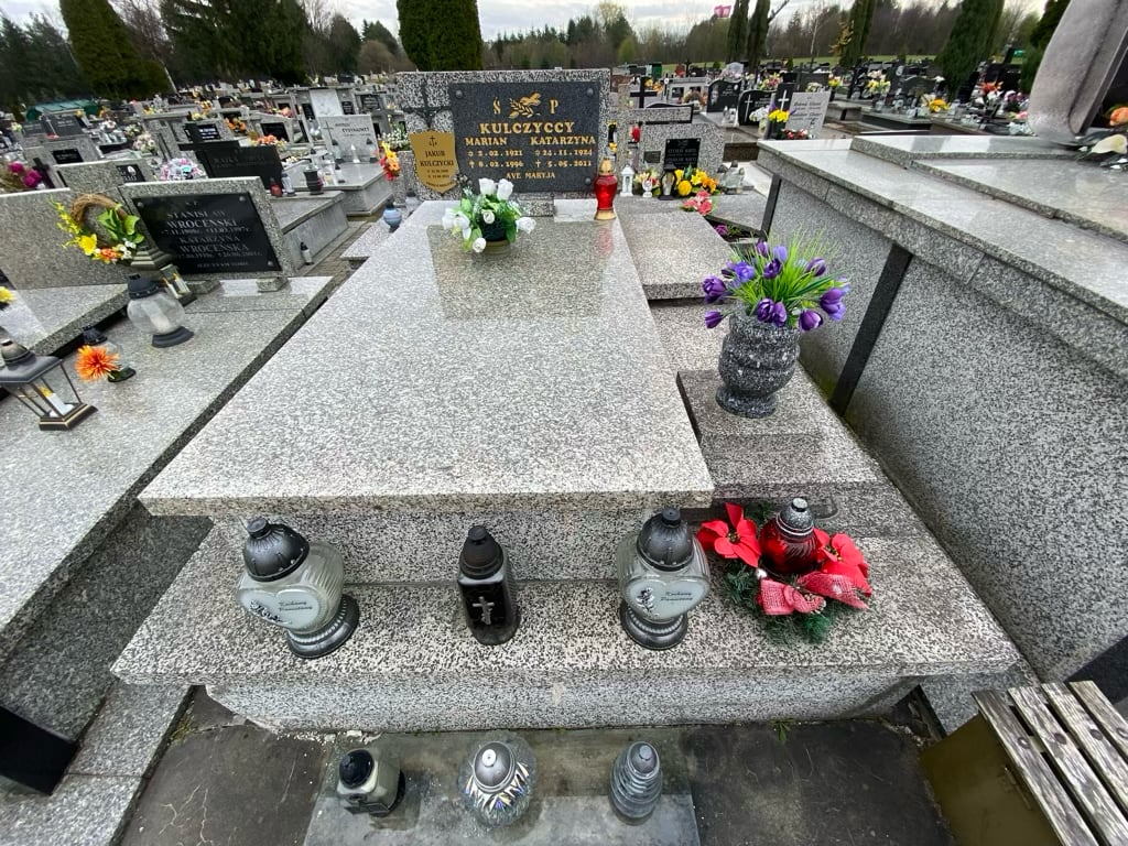 Marian Kulczycki 1921 Krosno - Grobonet - Wyszukiwarka osób pochowanych