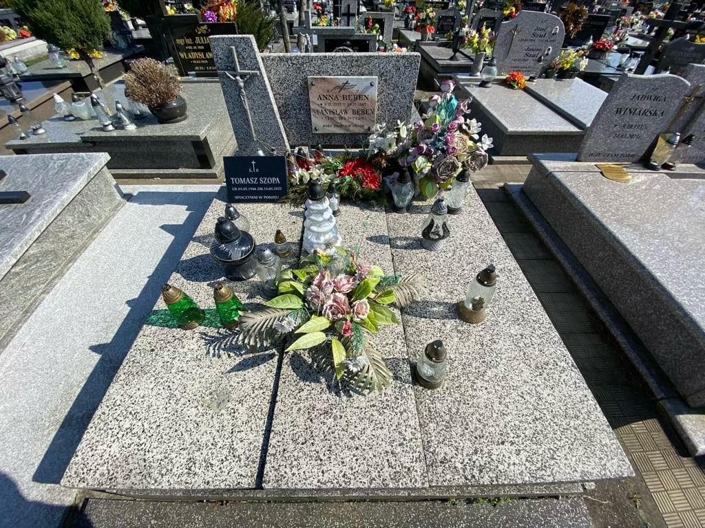 Tomasz Szopa 1968 Krosno - Grobonet - Wyszukiwarka osób pochowanych