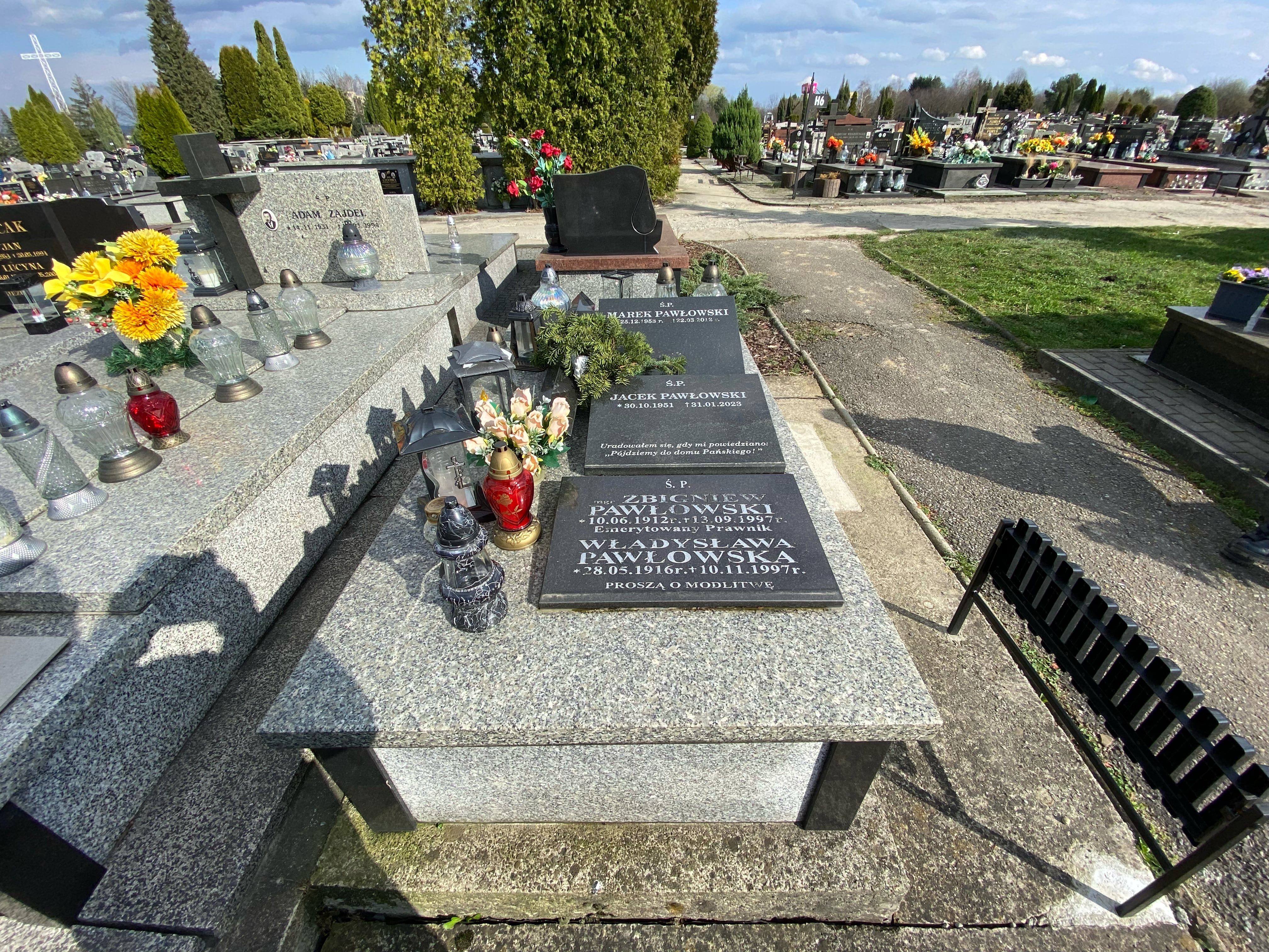 Marek Pawłowski 1953 Krosno - Grobonet - Wyszukiwarka osób pochowanych