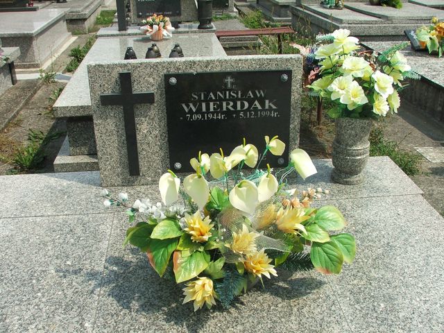 Maria Wierdak 1944 Krosno - Grobonet - Wyszukiwarka osób pochowanych