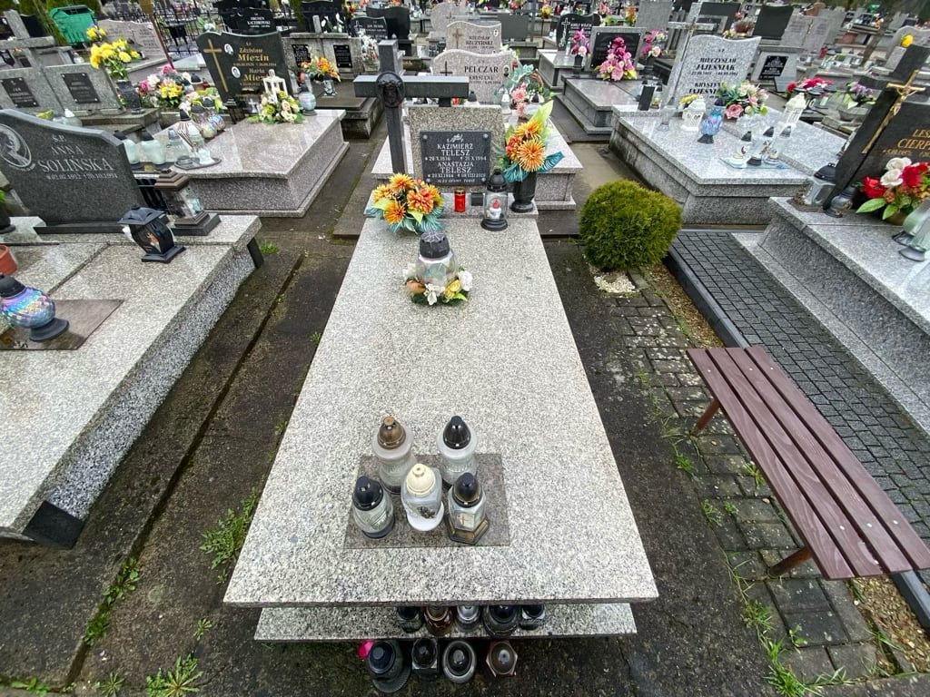 Maciej Czechowicz 1989 Krosno - Grobonet - Wyszukiwarka osób pochowanych