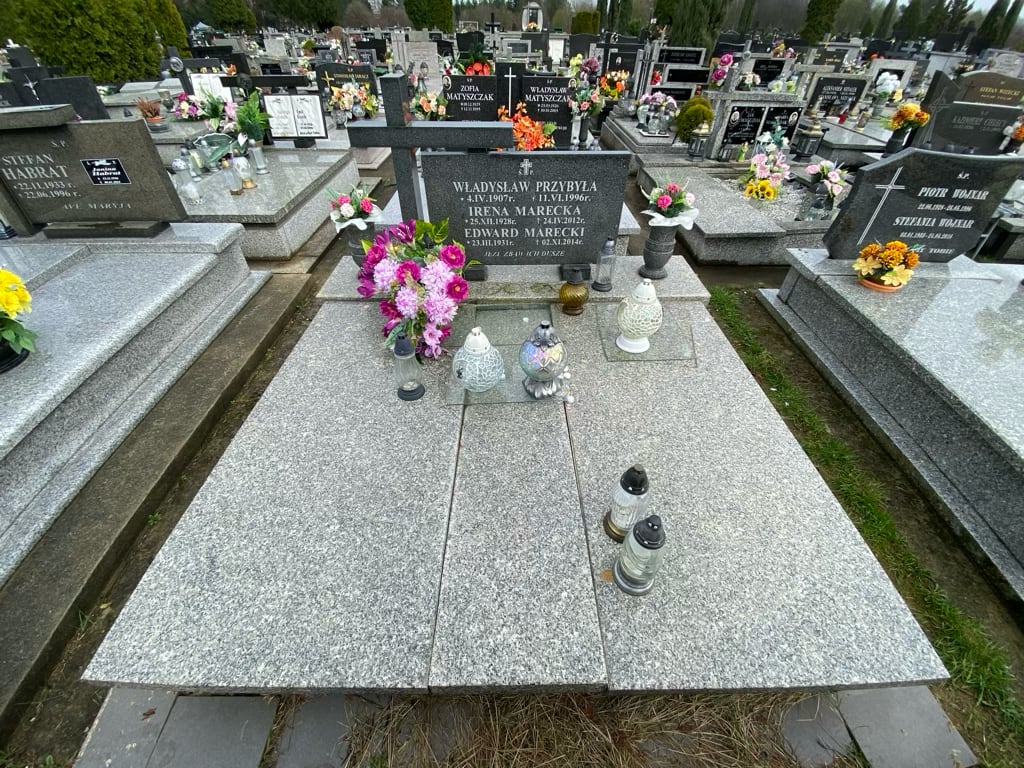 Irena Marecka 1928 Krosno - Grobonet - Wyszukiwarka osób pochowanych