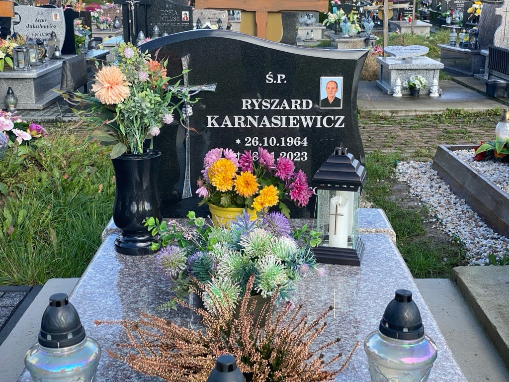 Grób Ryszard Karnasiewicz 