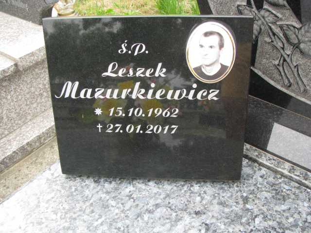 Leszek Mazurkiewicz 1962 Krosno - Grobonet - Wyszukiwarka osób pochowanych