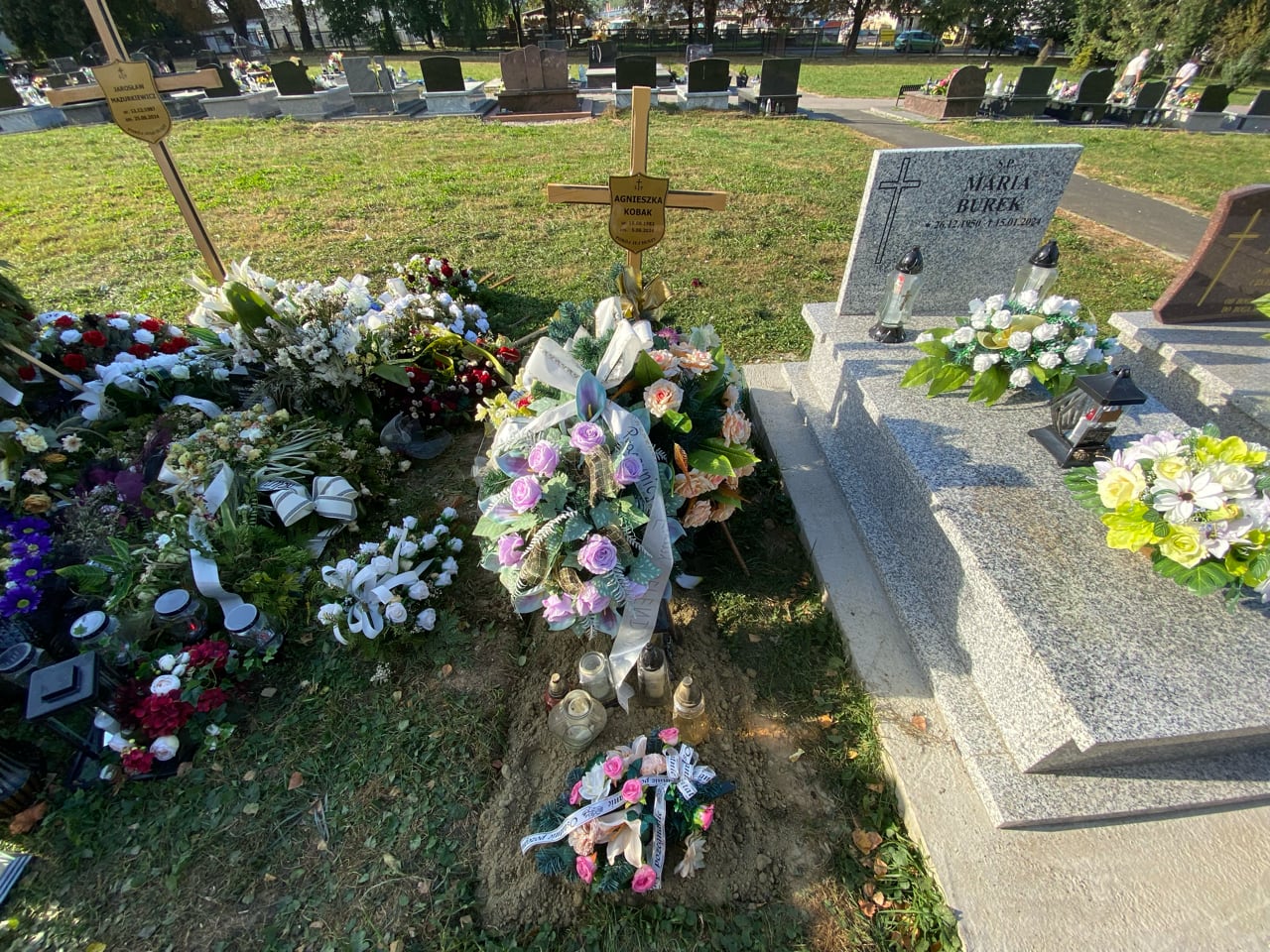 Lucyna Kobak 1960 Krosno - Grobonet - Wyszukiwarka osób pochowanych