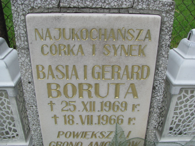 Barbara Boruta  Krosno - Grobonet - Wyszukiwarka osób pochowanych