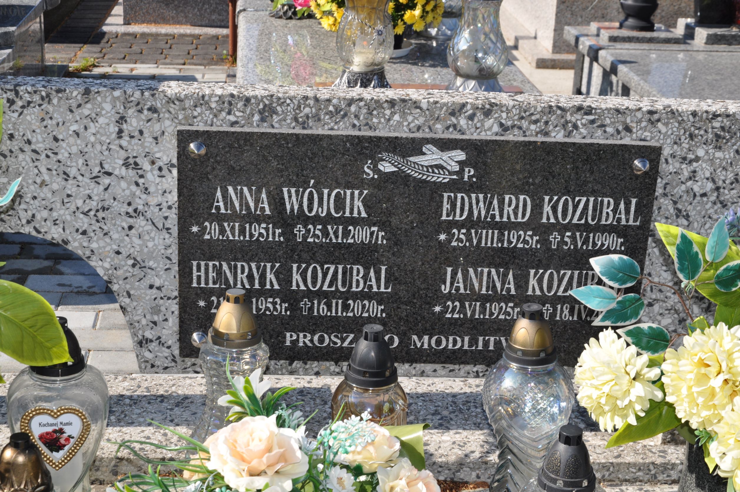 Anna Wójcik 1951 Krosno - Grobonet - Wyszukiwarka osób pochowanych