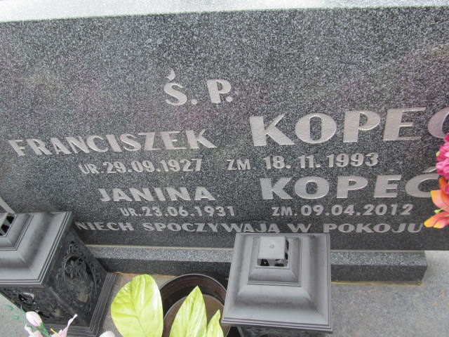 Janina Kopeć 1931 Krosno - Grobonet - Wyszukiwarka osób pochowanych