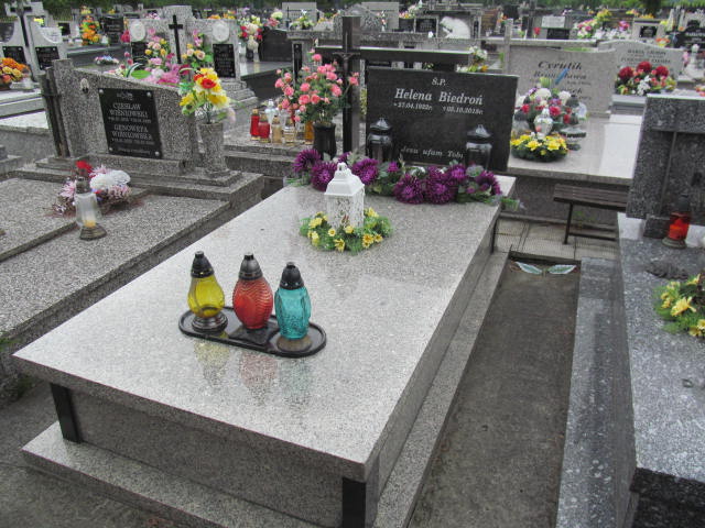Grób Alfred Biedroń